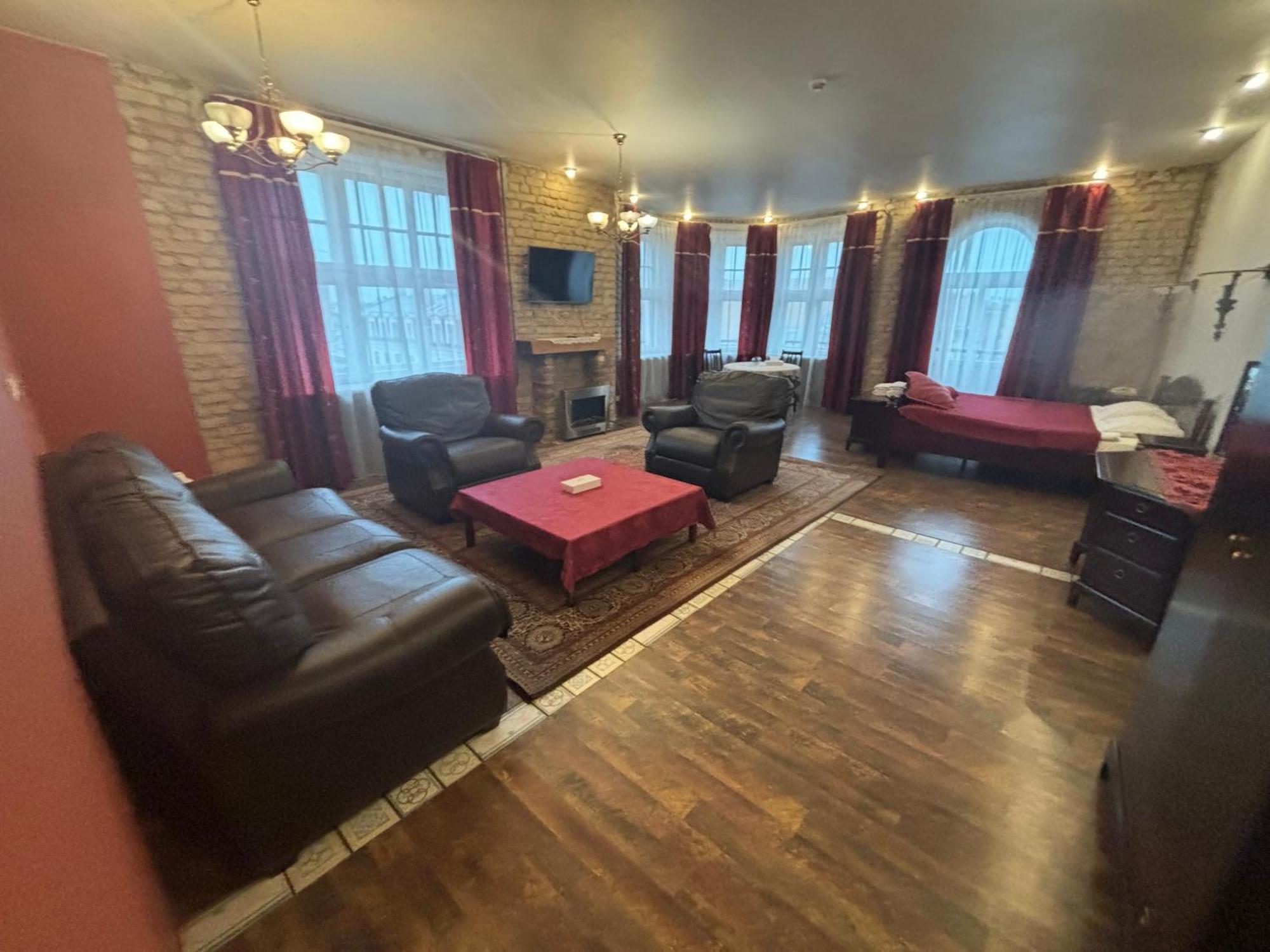 Viktorija Hotel Riga Luaran gambar