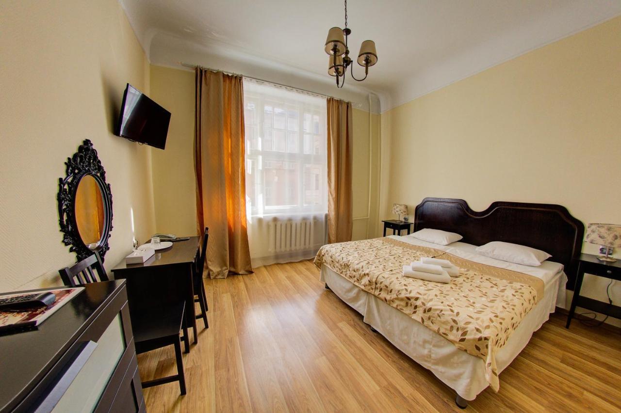 Viktorija Hotel Riga Luaran gambar